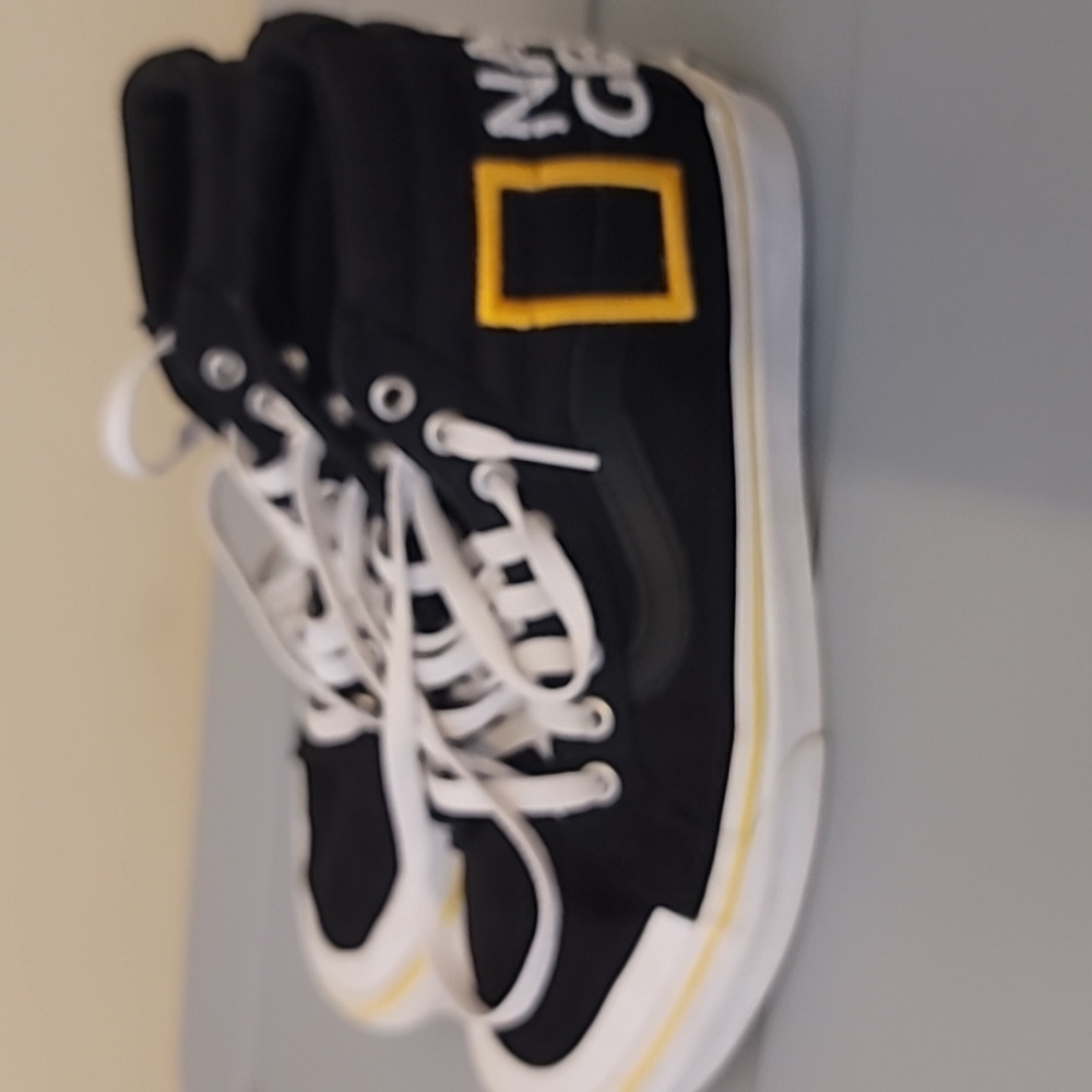 Vans Sk8 national geographic shoes 7.5